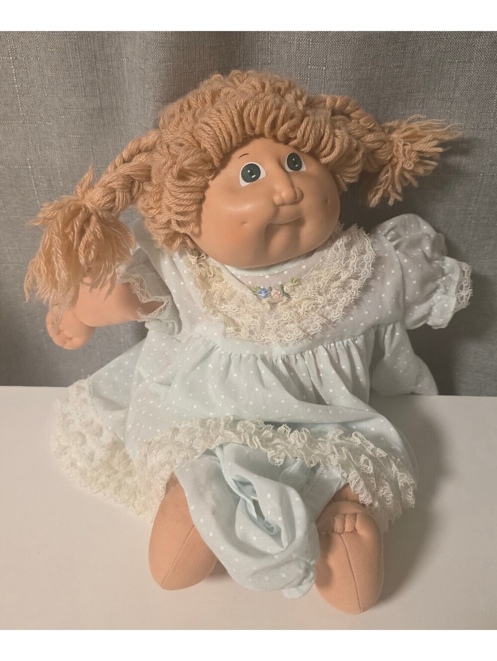VTG 1982 Cabbage Patch Kids Doll with Yarn Hair and Lace Dress